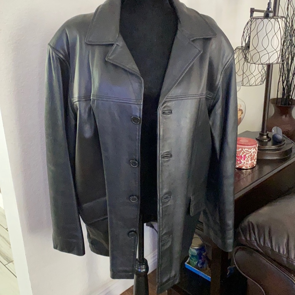 Bonus Italian Fashion Black Leather Jacket